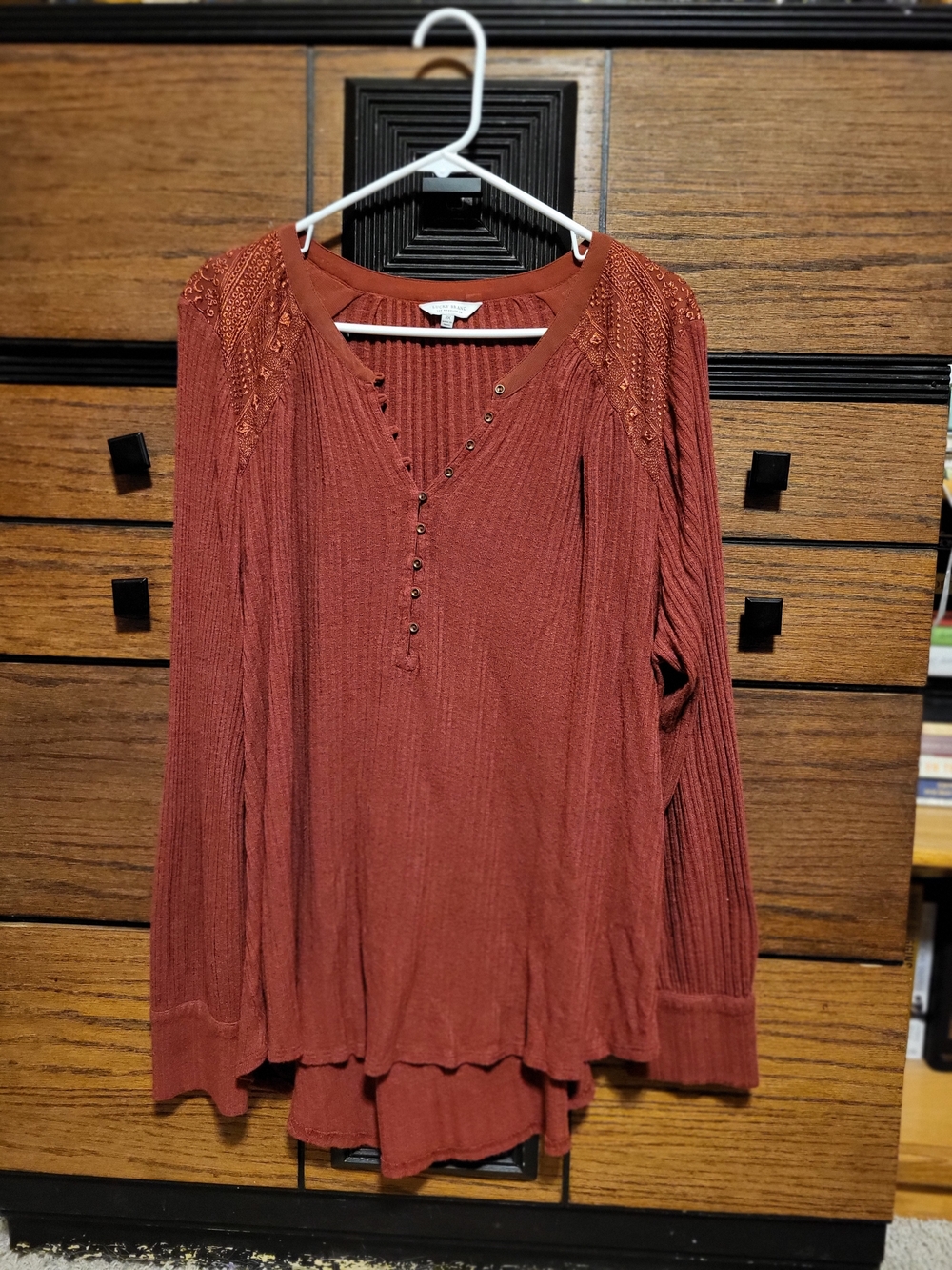 Lucky Brand Rust-Colored Res Lace Shoulder Henley Top